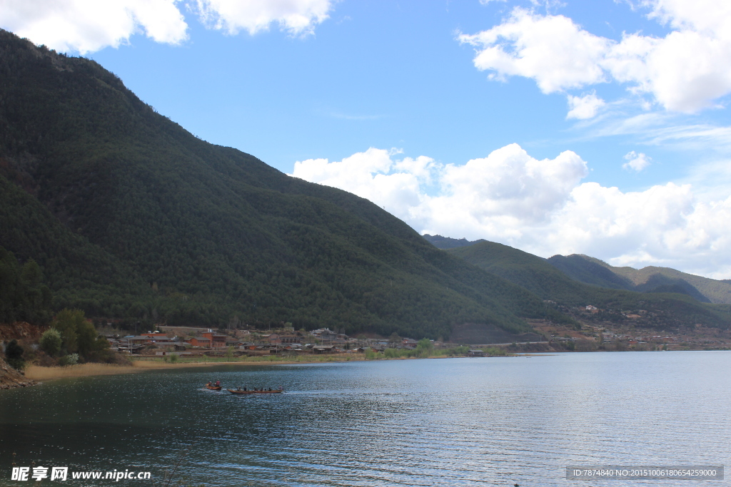 泸沽湖风光