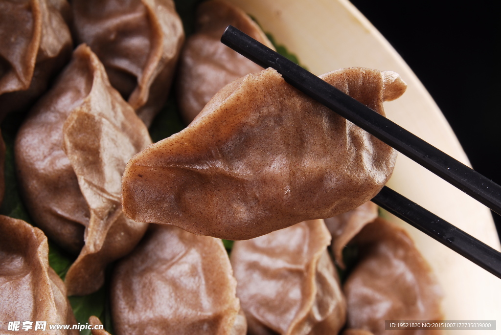 荞面驴肉蒸饺