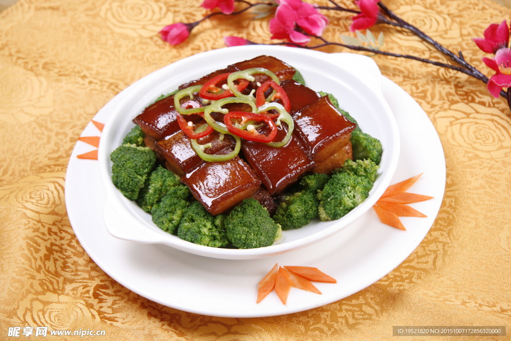 济濠特色卤肉