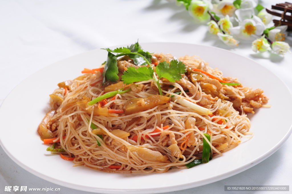 榨菜肉絲燜米粉