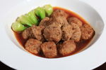 入口咝咝辣肉圆