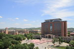 渤海大学图书馆