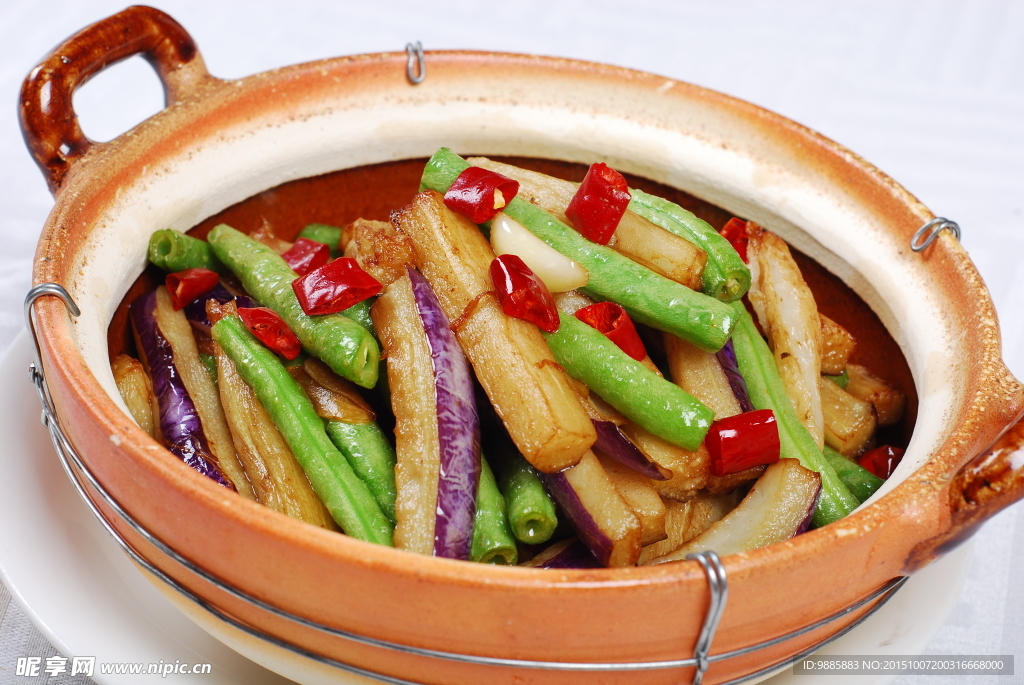 砂锅豆角茄子