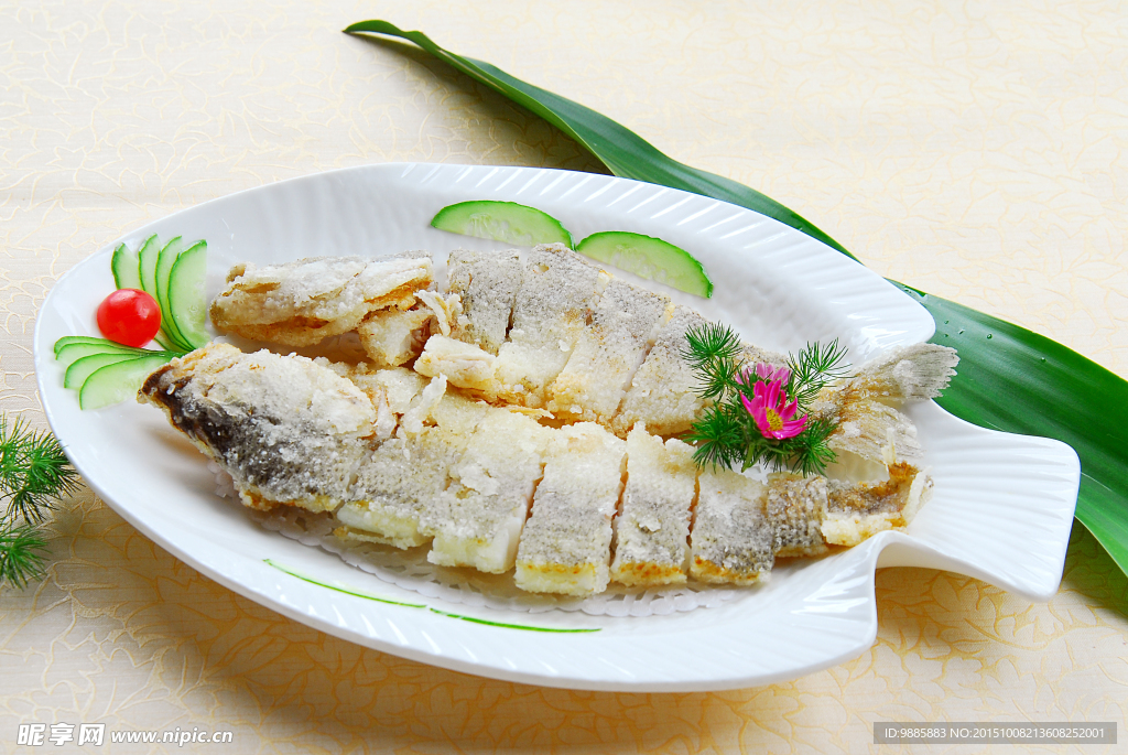 蒜香鲈鱼
