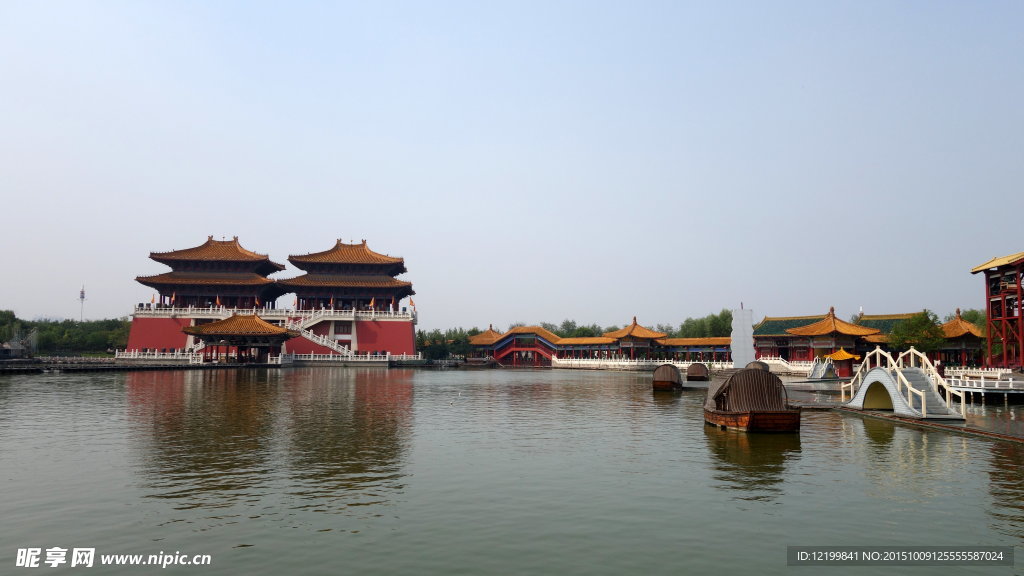 清明上河园