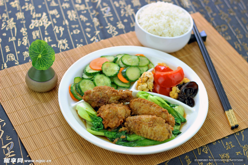 红焖鸡翅饭