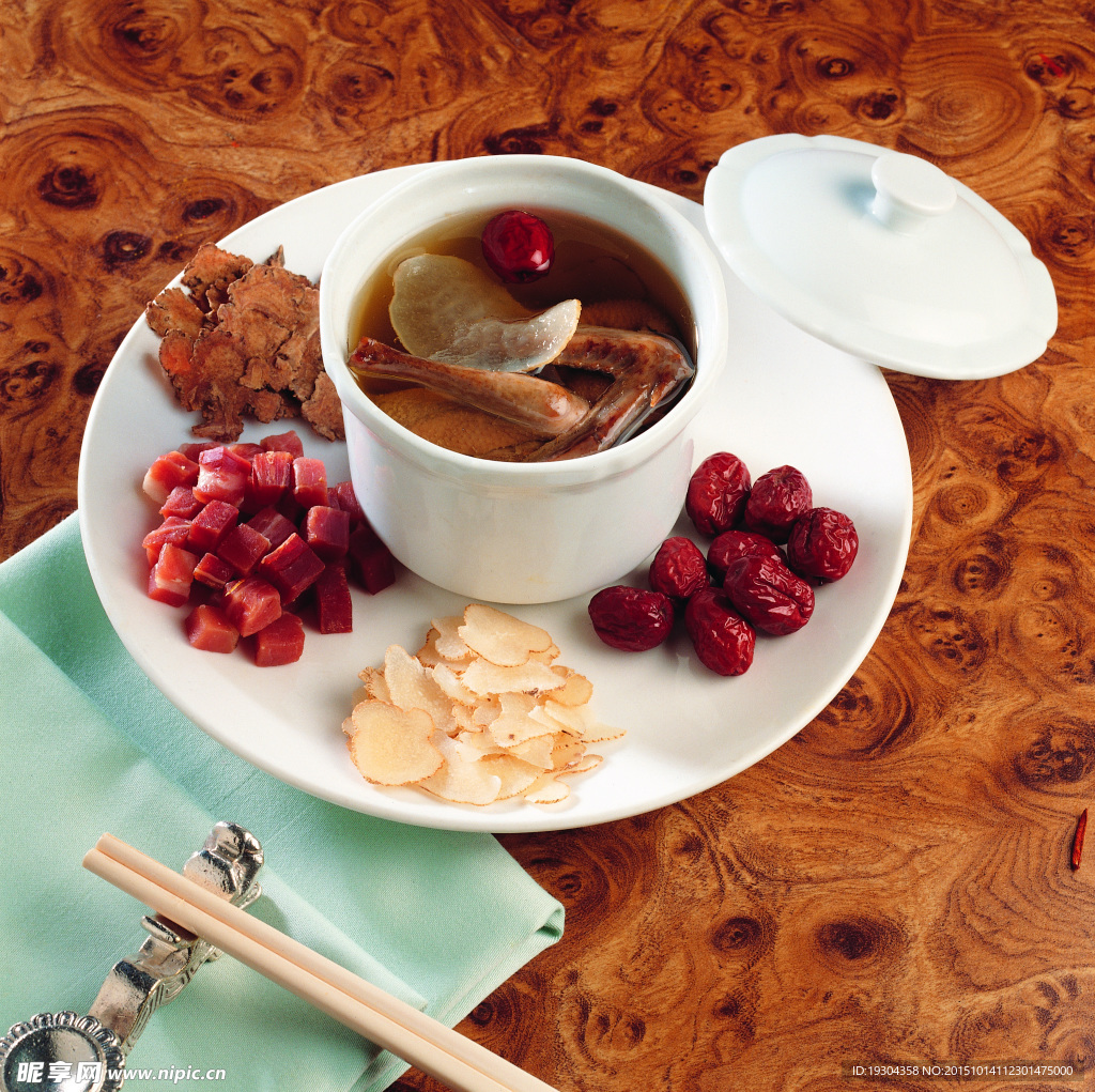 天津蓟州有特色美食铁锅炖，各种好滋味让人欲罢不能，福记满堂铁锅炖 - 知乎