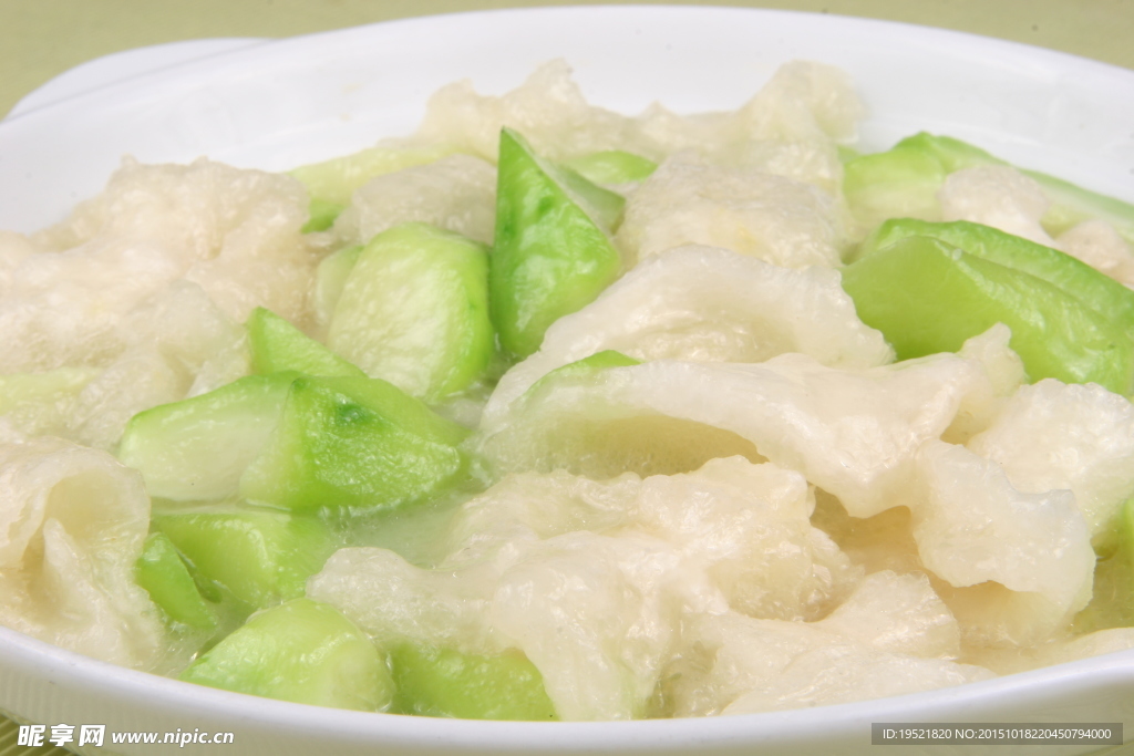 丝瓜烩鱼肚