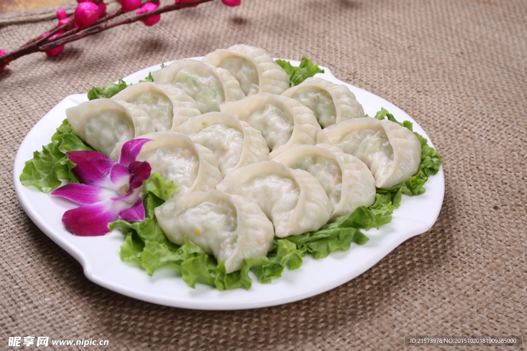 素白菜蒸饺