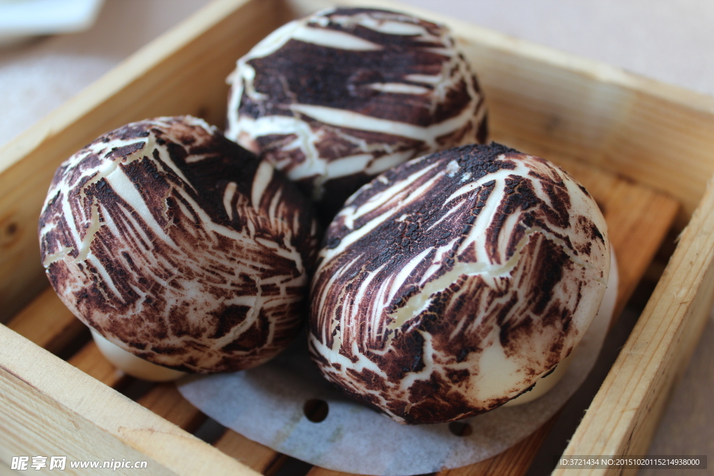 巧克力蘑菇包