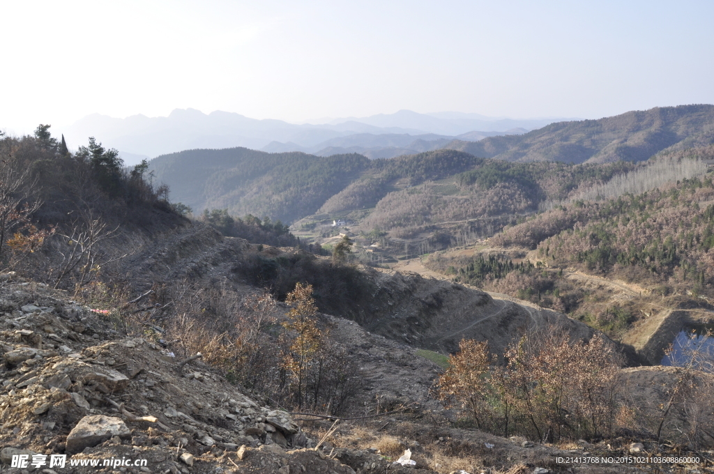 名山大川