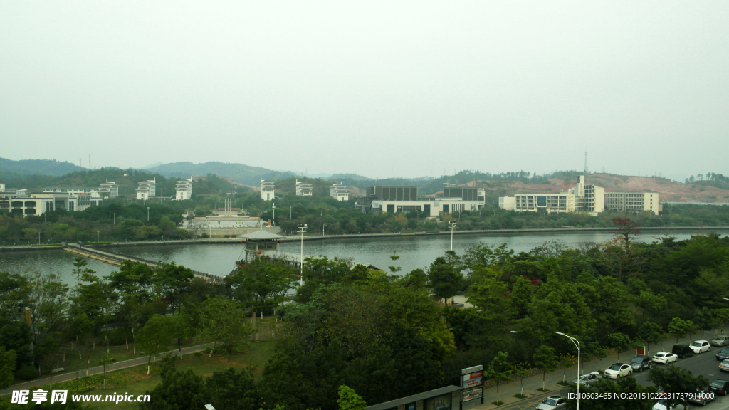 城市风光 车水马龙