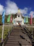 四姑娘山  蓝天白云 四川旅游