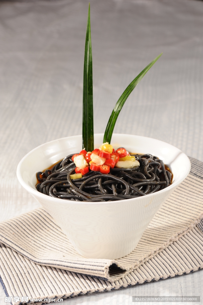 酸辣阙根粉