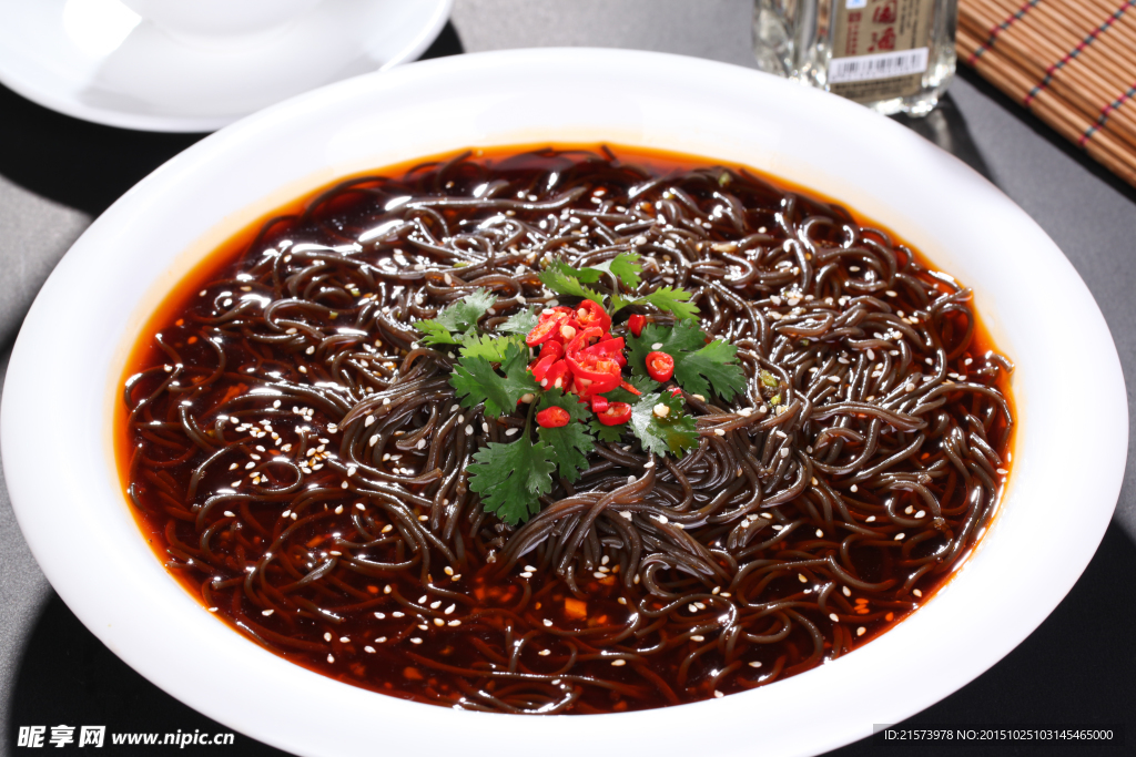酸辣阙根粉