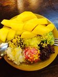 芒果彩虹糯米饭