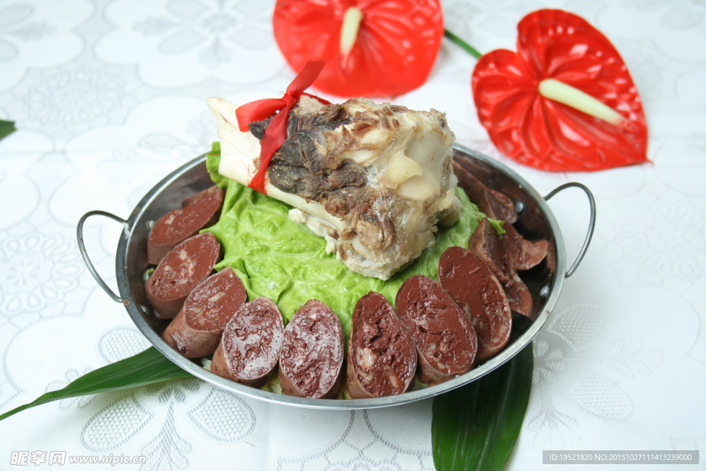 酸菜大骨