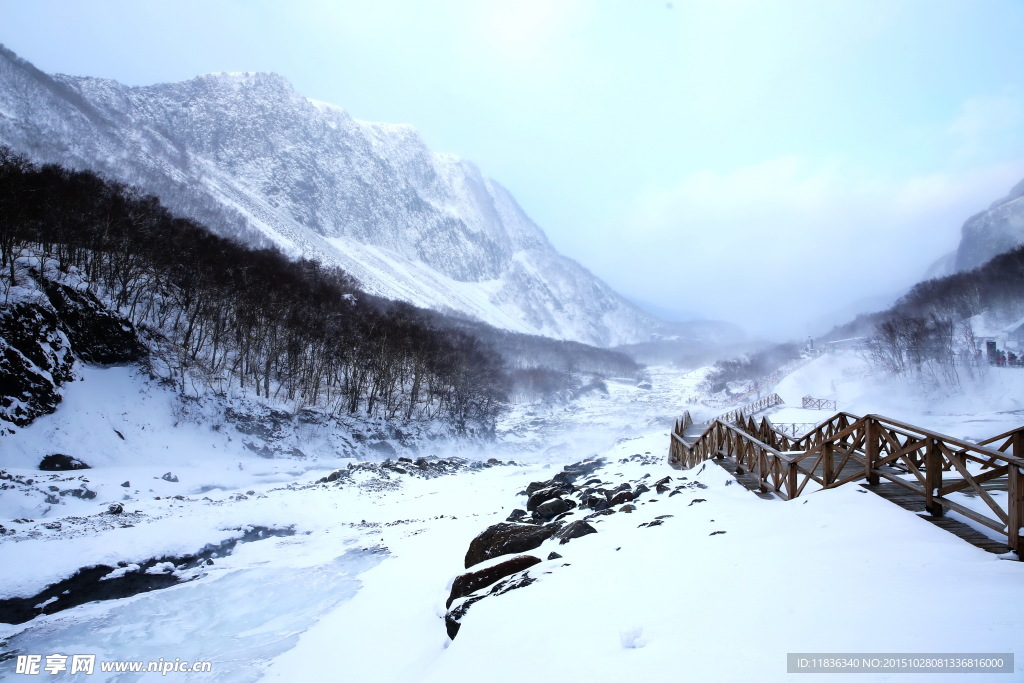 吉林长白山雪景