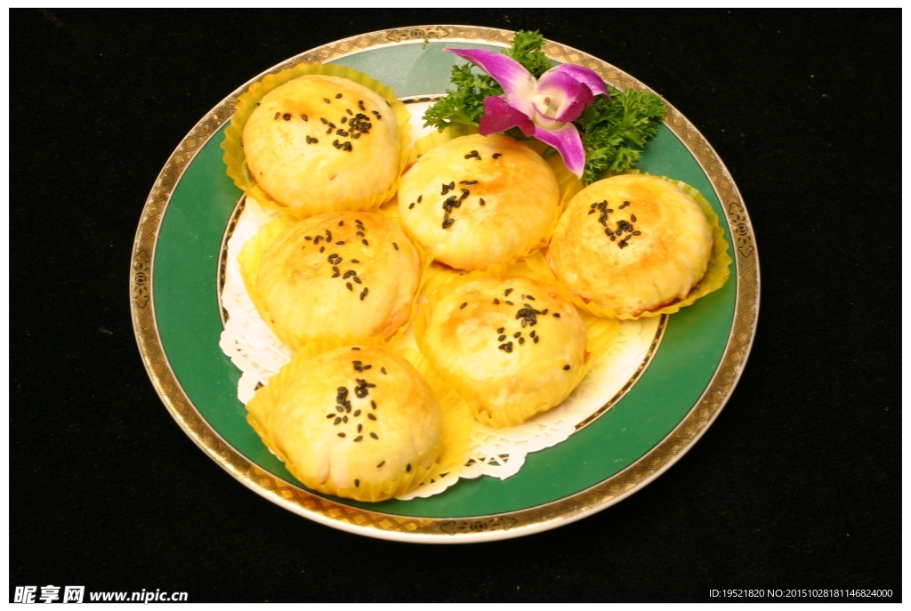 菠萝叉烧酥