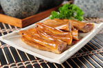 美味熏鹅掌