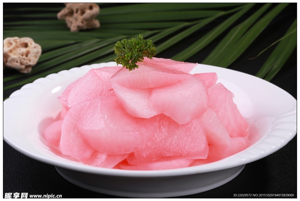 胭膈萝卜
