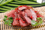 带皮驴肉