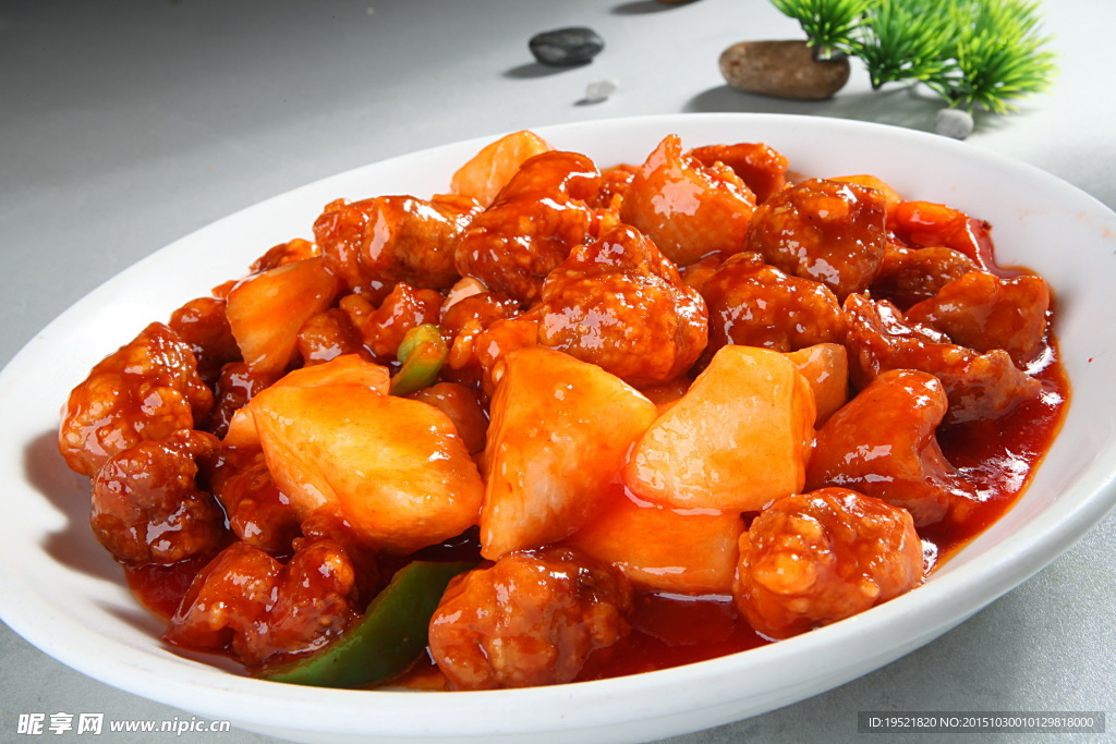 凤梨咕噜肉