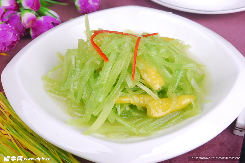 小米椒莴笋丝
