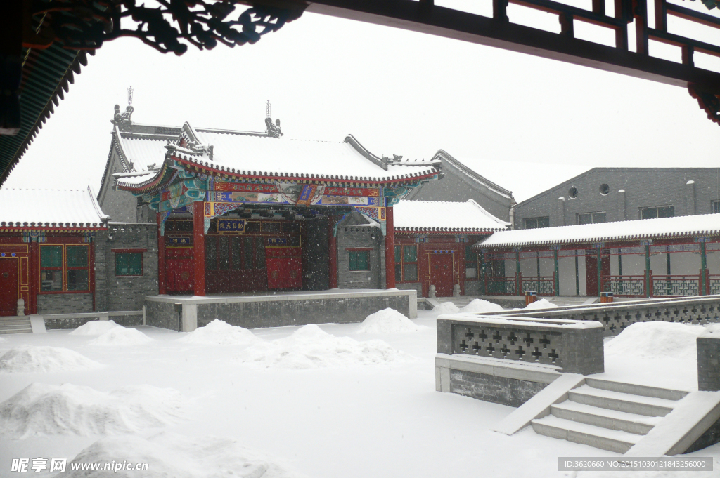 戏楼雪景