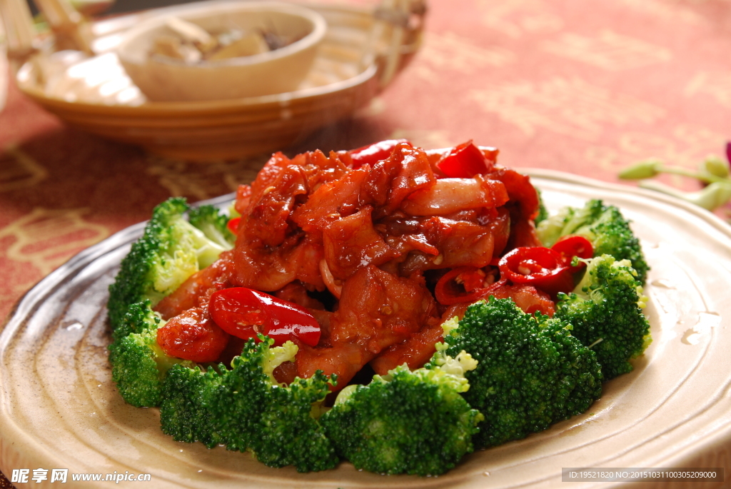 鲍汁兰花牛筋