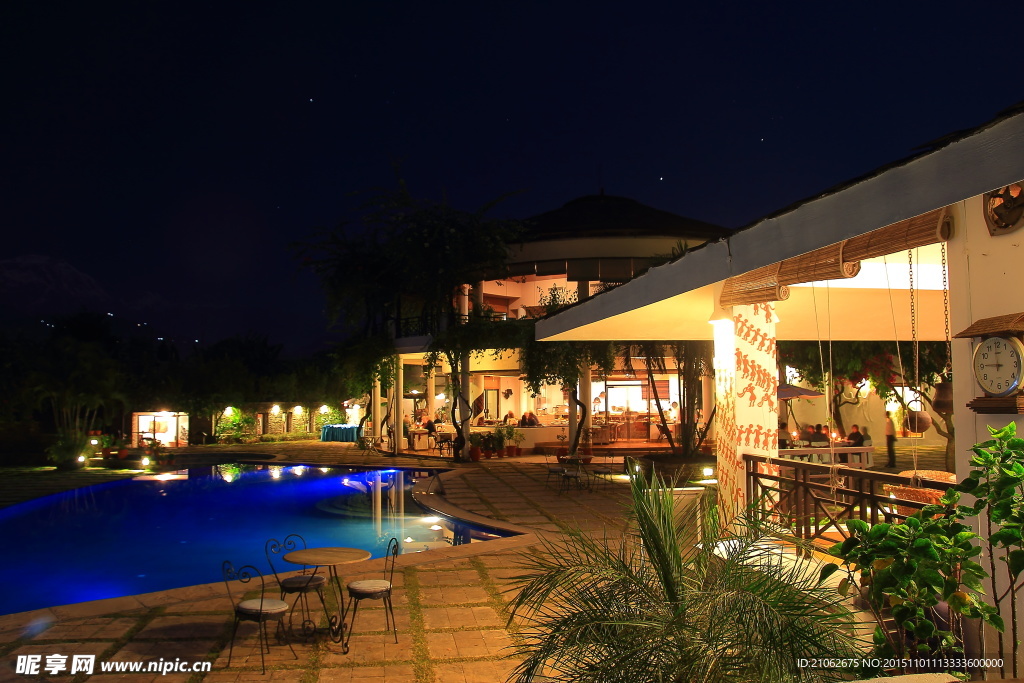 博卡拉香格里拉酒店夜景