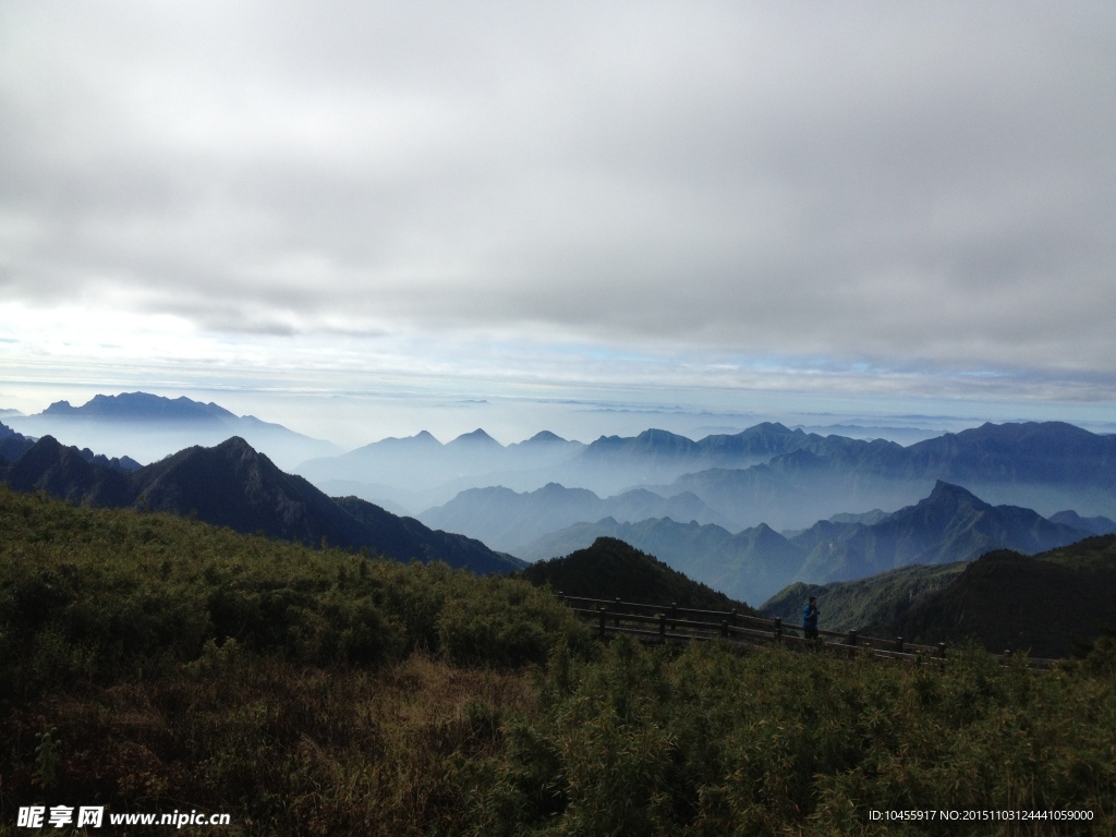 天际岭如画美景