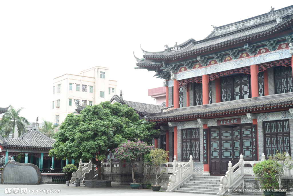 万丰城楼