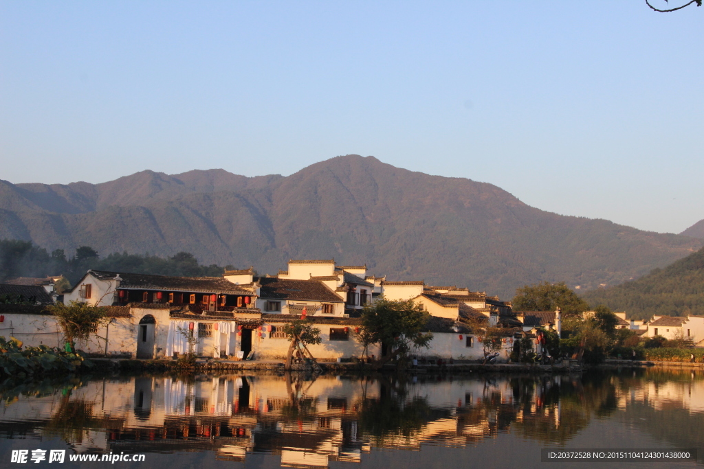 夕阳水景