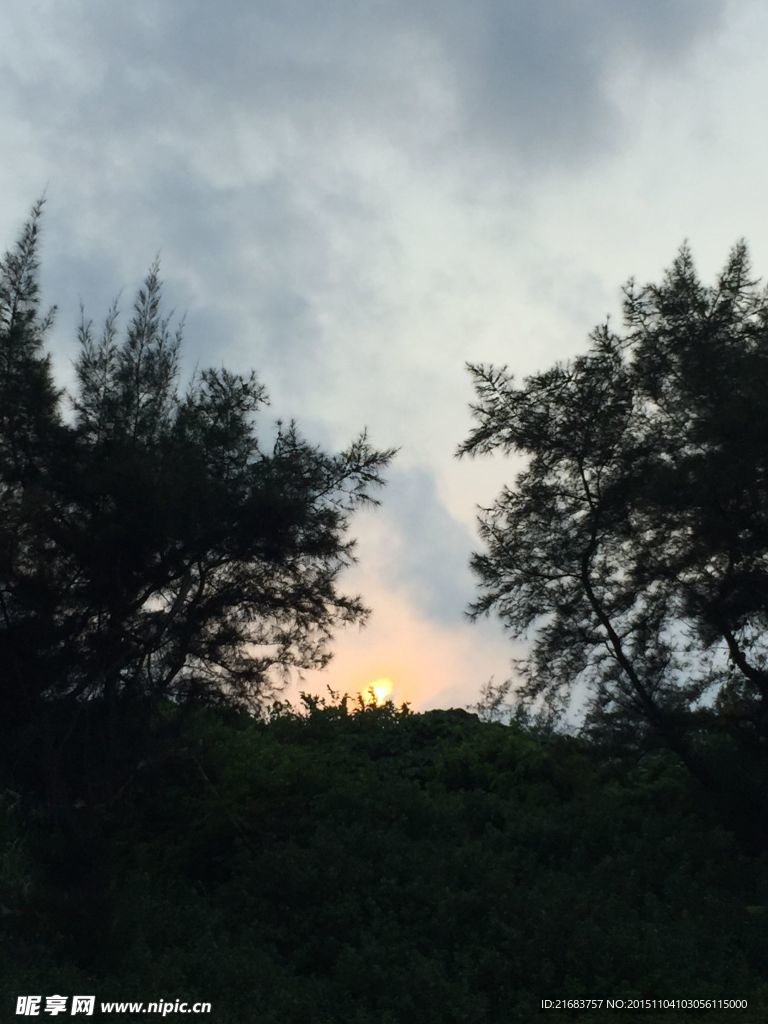 黄昏