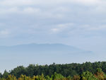 早晨的山岭