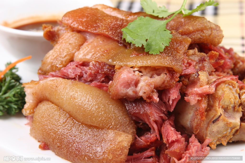 香酥蹄膀