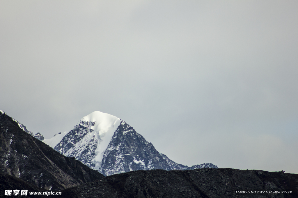 雪山