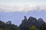 群山峻岭