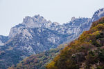 群山峻岭