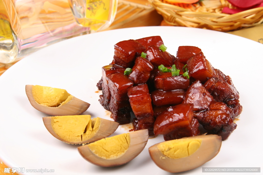 酱蛋红烧肉