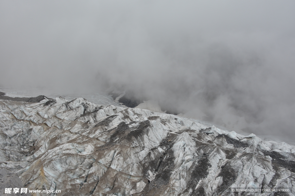 玉龙雪山