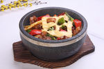 和风鸡肉芝士石锅饭