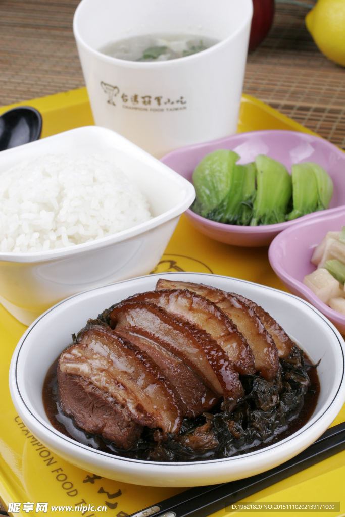 梅香扣肉饭套餐