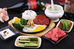 黑椒牛排铁板饭