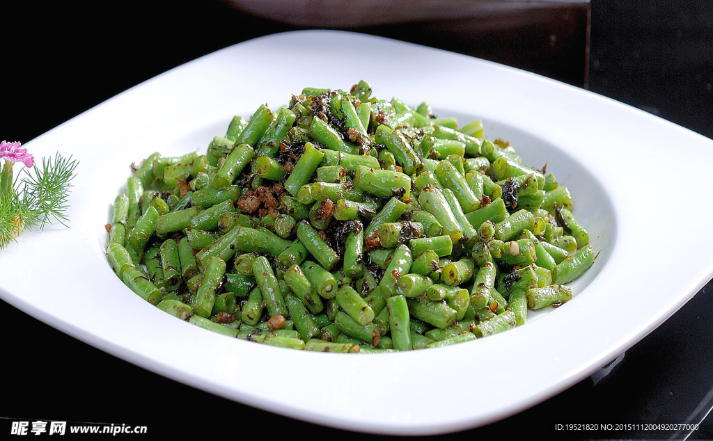 榄菜肉碎炒豆角