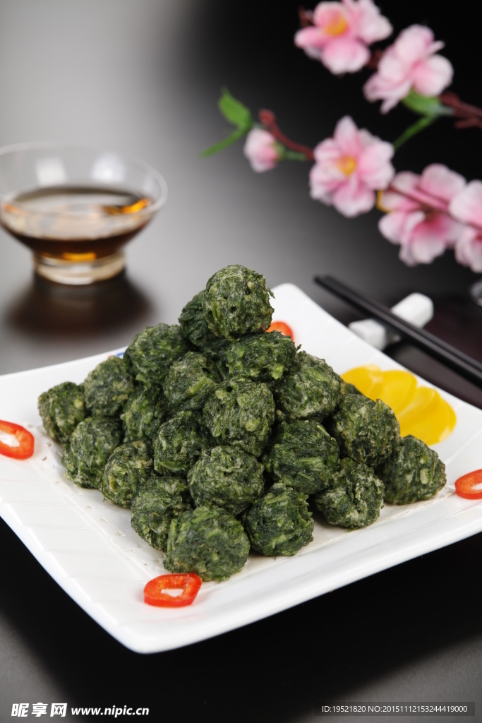 清炸茴香丸子