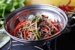 干锅茶树菇
