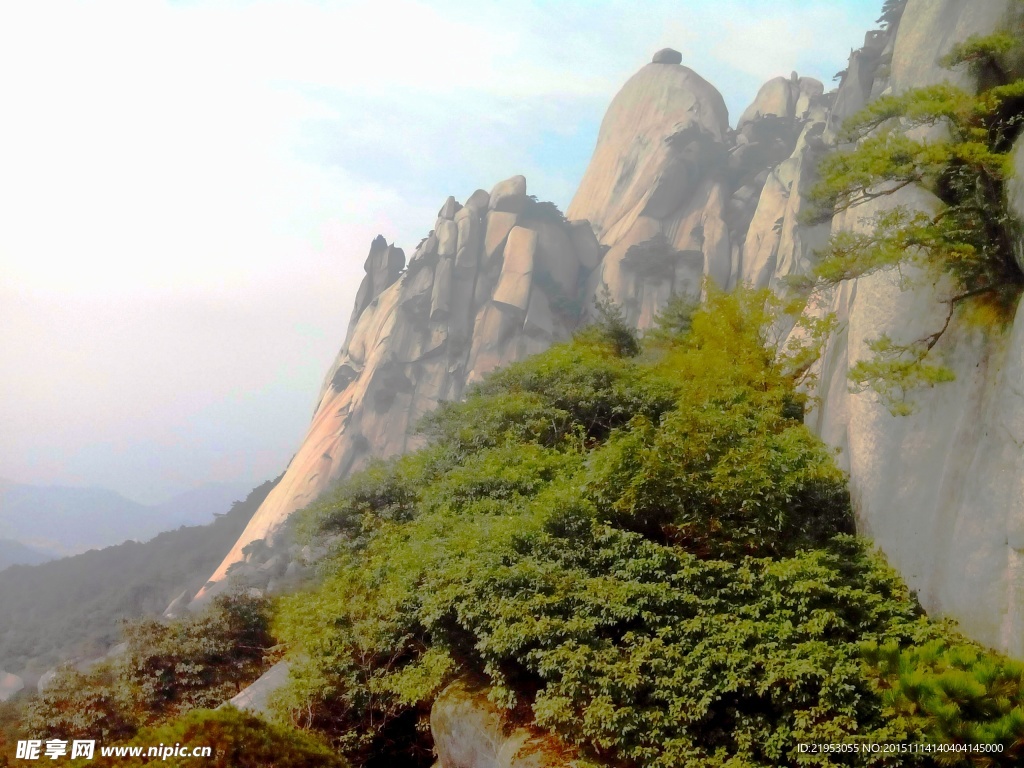 天柱山群峰