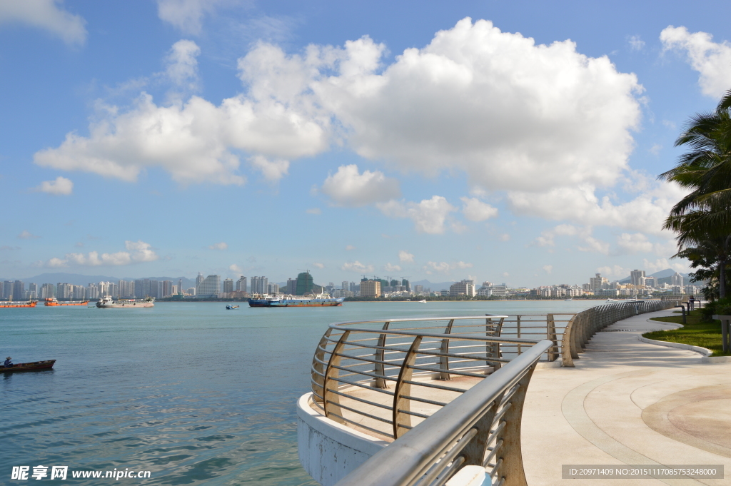 三亚凤凰岛隐居海上